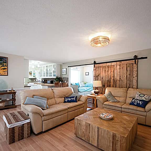 Family Beach House: 3 BR - - Dogs Welcome Tranquil Turtle - Image 1