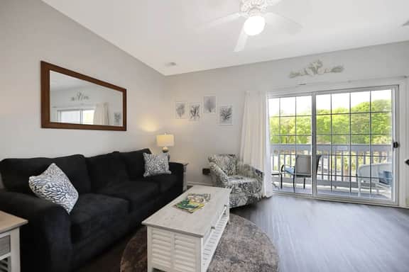 Sea Trail 2 Bd/2 Bath with pool and close to beach