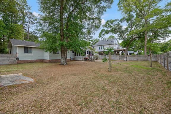 Family Beach House:  3 BR -  -  Dogs Welcome Tranquil Turtle
