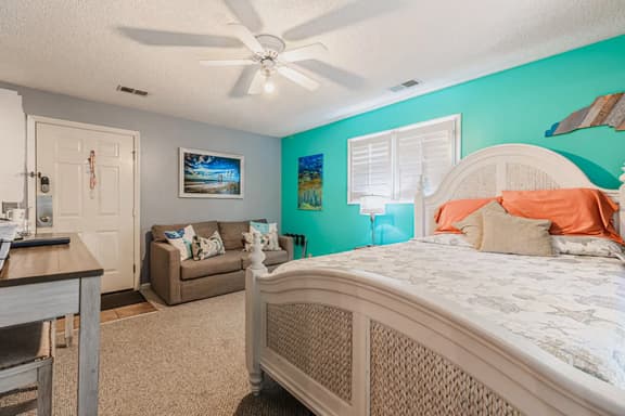 Close to Beach, Pool and Hot Tub Sunset Beach Effy